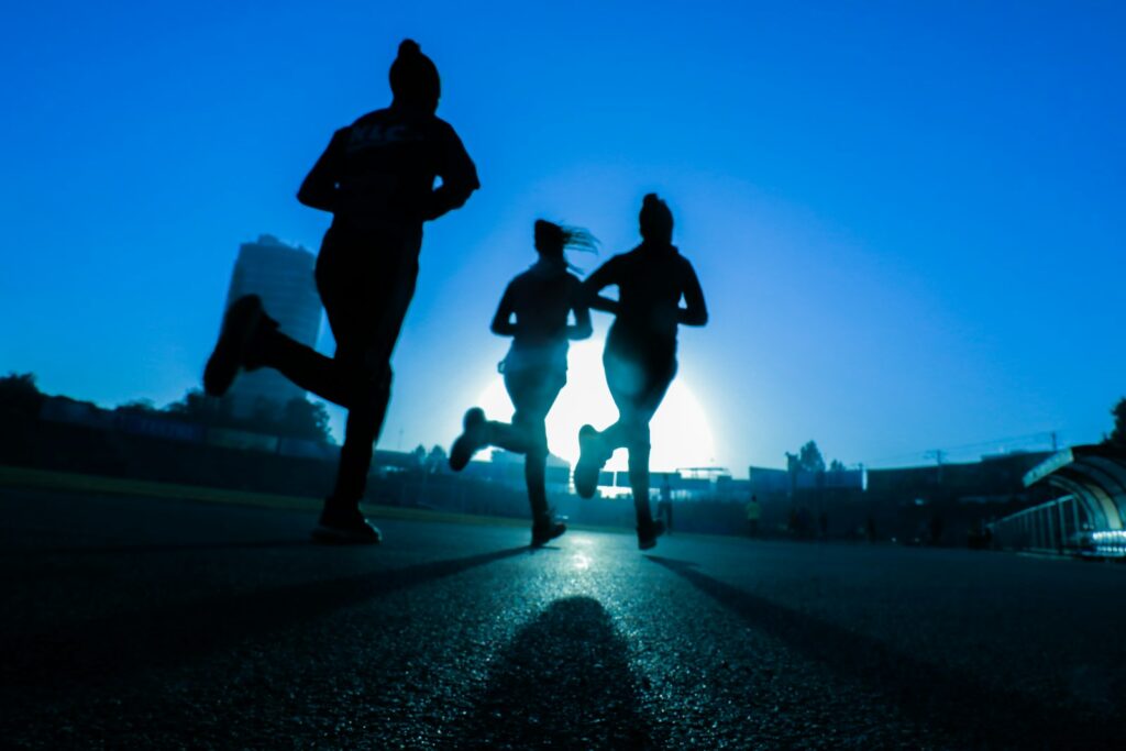 Enkelbandletsel: tapen of trainen?